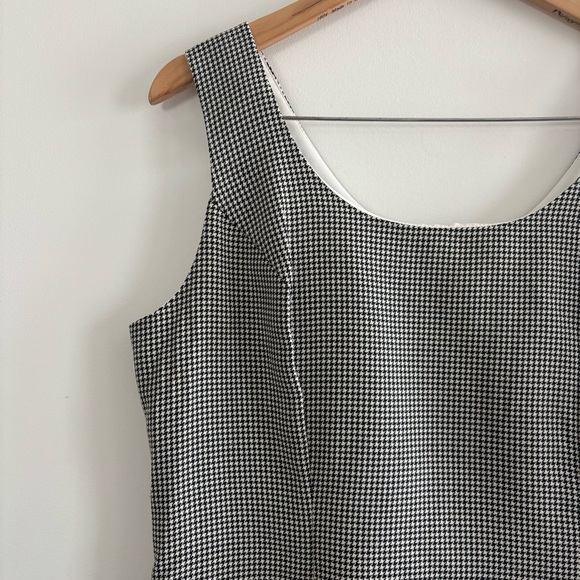 Vintage Fitted Houndstooth Scoop Neck Dress - Picture 3 of 9